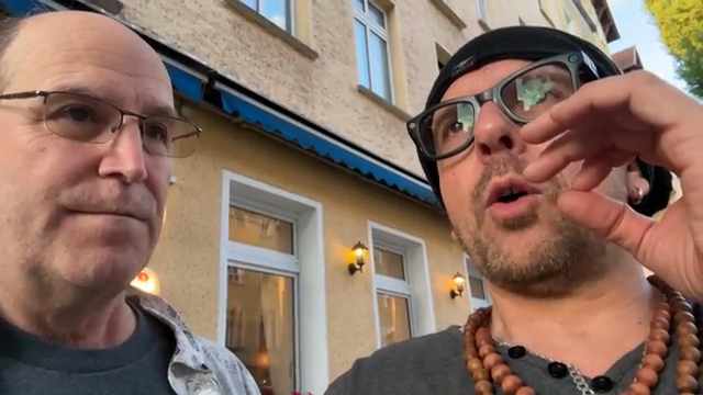 Diese Modelle befinden sich immer am Rande eines Feedbacks oder am Rande des Chaos.