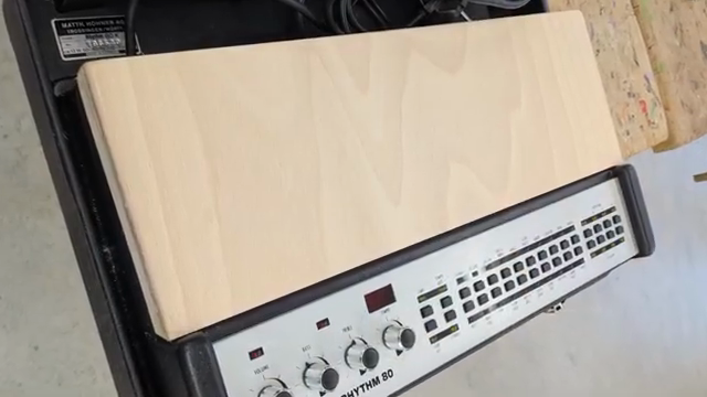 ...alles hineinzupressen und den Deckel zu schließen, war eine ziemliche Herausforderung, aber es gelang mir schließlich, alles…