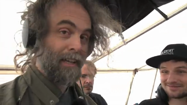 Im besten Fall gehen die Hände in die Luft, die Leute erwarten jetzt eine plötzliche Veränderung.