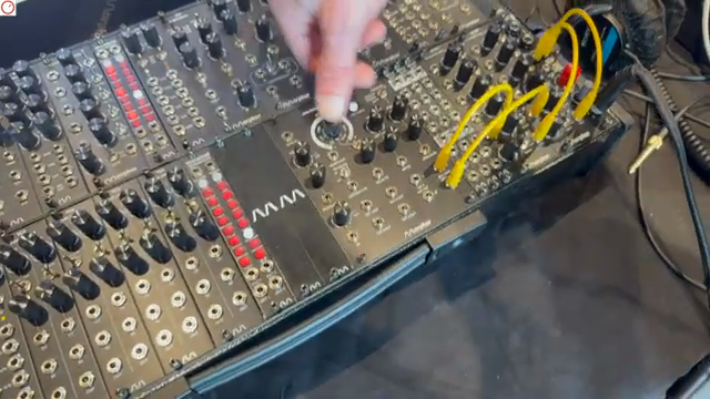 Und das ist es. Es ist nicht die interessanteste Melodie, aber sie gibt einen guten Eindruck davon, wie der Delay klingt.