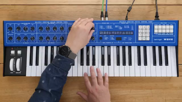 Was ihr hier hört, sind meine Prophet VS-Wavetables, die in den Behringer WAVE eingefügt wurden.