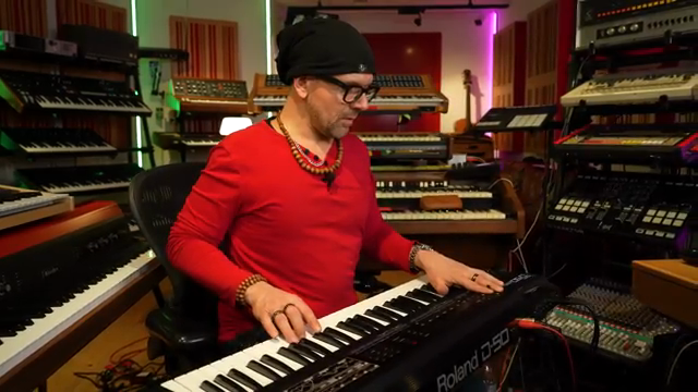 Dies ist eine subliminale Nachricht. Sie möchten diesen Kanal abonnieren.