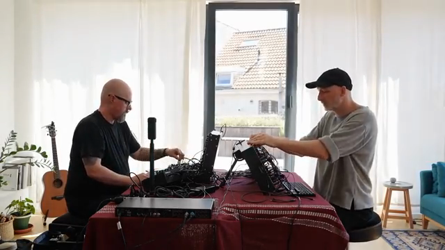 Ich habe die ganze Woche im Studio mit Circo verbracht.