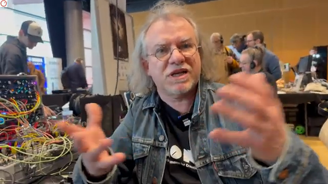 Synth Anatomy zeigt Kaona Sisyphus: Der glitchige Kerl der Eurorack-Szene