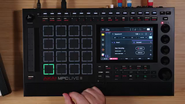 teftymusictechs Beat-Mixing-Experiment mit Akai MPC Live 3 & Moog Matriarch