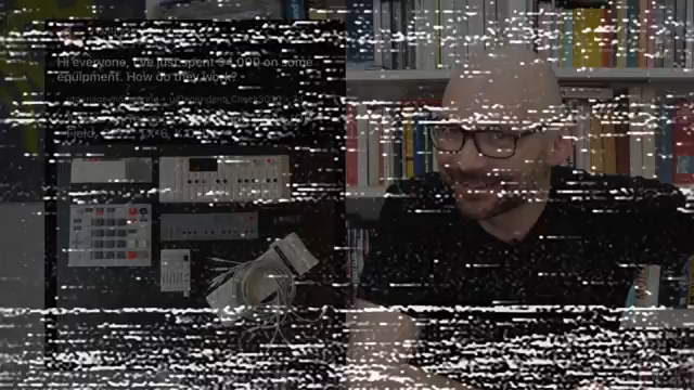 Wann immer du denkst, dass deine musikalischen Ideen nicht originell genug sind, um es im Business zu schaffen, leg Gorillaz Clint Eastwood…