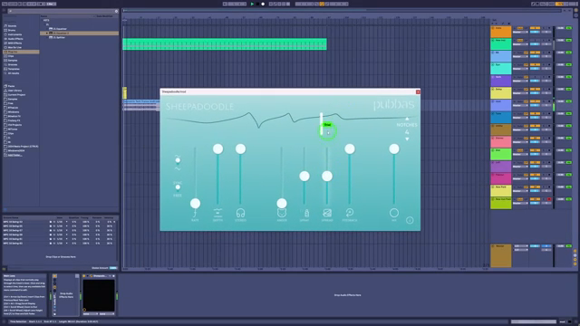 Betritt das wunderlich benannte Sheeper Doodle von, ähm, Pubus?