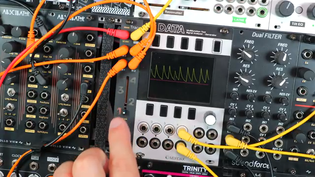 Hör zu, wie dies zwischen ihnen vermischt und morphiert, es ist kein Schalter.