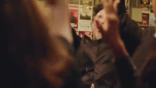 Ich liebe Live-Gigs, weil sie eine Verbindung zum Publikum schaffen.