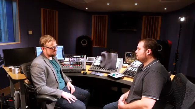 Es geht um, wie Sie sagen, die Integrität, die künstlerische Integrität, die Vision des Künstlers zu unterstützen.