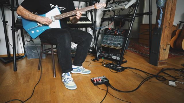 Polyend Mess: Kinematische Ambient-Architektur mit modularen Multi-Effekten