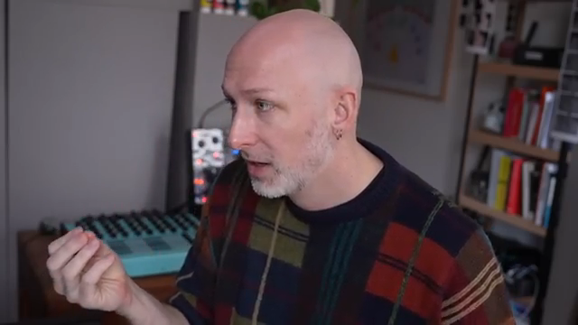 Deine Erfahrung des Klangs ist sehr rein, weil du eigentlich kaum noch Referenzen dafür hast.