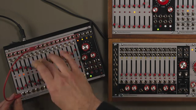 Wir können das effektiv wie einen Spannungsabschnitt behandeln und zum Beispiel mit dem Strobe-Button zu einem anderen Abschnitt springen.