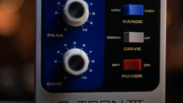 Das Pedal gibt dir eine originalgetreue, komplett analoge Nachbildung des Originals mit ein paar modernen Upgrades in diesem hübschen…