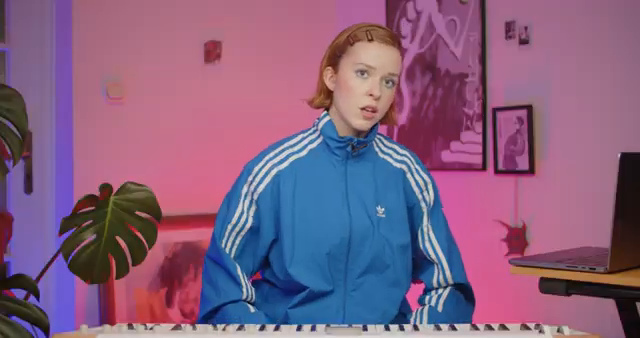 Wir haben auch einen klassischen, breiten Noise-Filter-Sweep, um der Transition und dem Build-up Bewegung und Swooshiness zu verleihen.