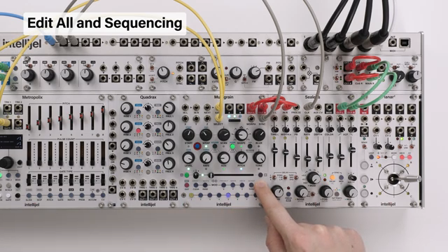 Und jetzt sind alle unsere Sounds auf Oktaven und Quinten quantisiert.