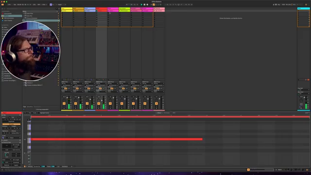 Jetzt fügen wir ein paar Hi-Hats hinzu, um dem Track etwas mehr Bewegung zu geben.