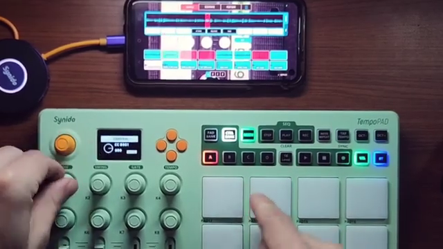 Wir konzentrieren uns hier auf diesen Bereich, meine Lautstärke. Und ich mag es, dass man einfach zum nächsten Pad wechselt und dann…