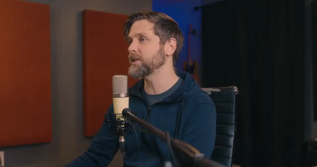 Das Schwierigste an diesem ganzen Mix ist es, das Gleichgewicht zu finden, wie die Instrumente gut zusammen funktionieren.