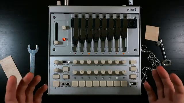 Wir bringen hier zwei verschiedene Ideen zusammen, die physische Welt und die elektronische Welt, und das ermöglicht uns interessante Dinge.