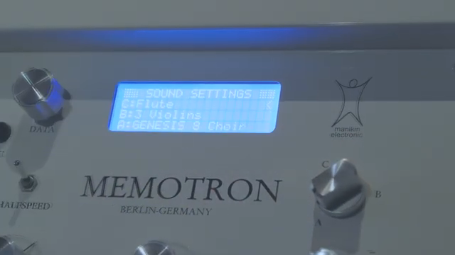 Tim Shoebridge und der MEMOTRON: Digitale Geister im magnetischen Chor