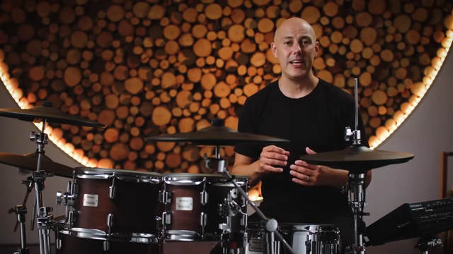 Das V71-Modul bietet zwei neue klare Klangrichtungen, die Drummer-Position und die Producer-Position, die es dem Benutzer ermöglichen, das…