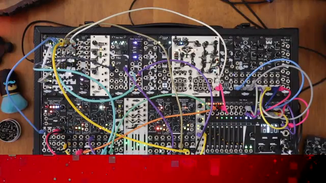 Noise Engineering Gamut Repetitor: Fünf Patch-Partner für zufällige Spannungsabenteuer