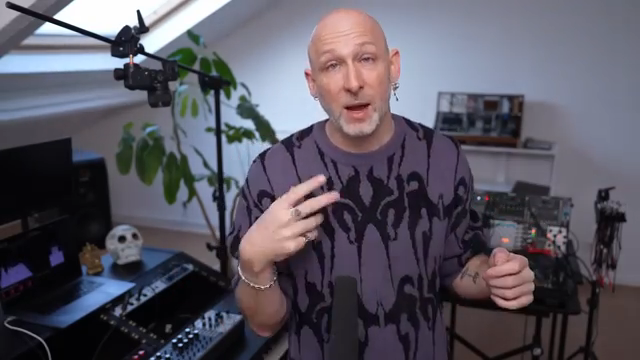 Du kaufst einen Synthesizer, der bereits eine Architektur unter der Haube hat.