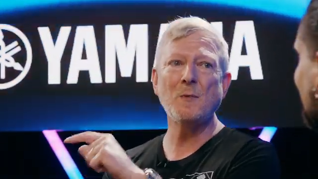 Es gibt so viele Samples darin, die man noch nie gehört hat, weil sie in keinem der Presets sind.