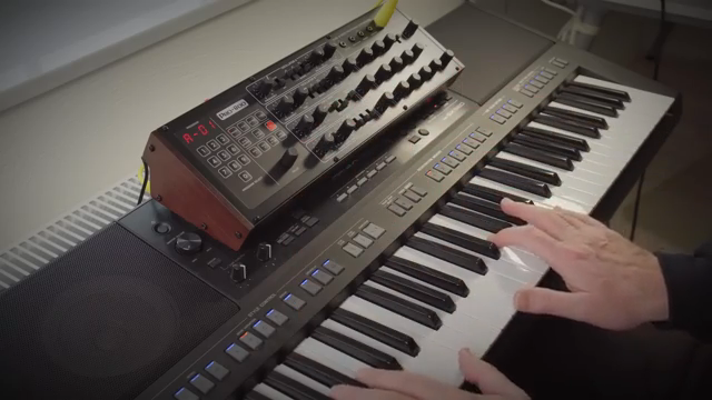Woody Piano Shack vs. Behringer Pro 800: Günstiger Prophet, fetter Sound