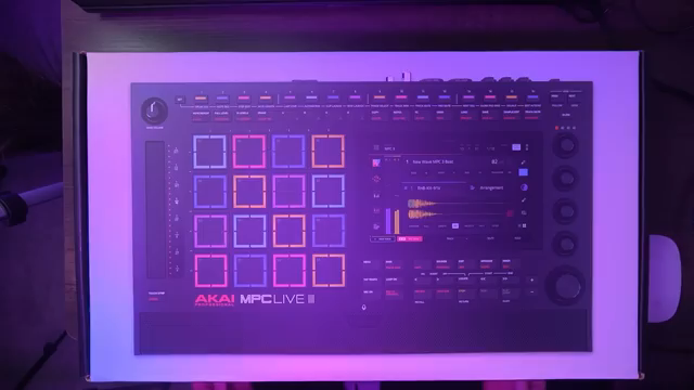 The box for this is so comically large that I felt obliged to break out the second camera angle for this.