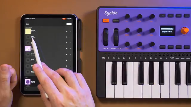 Sobald das Projekt mit deiner Ableton Cloud synchronisiert ist, kannst du es am Desktop in Ableton Live öffnen.