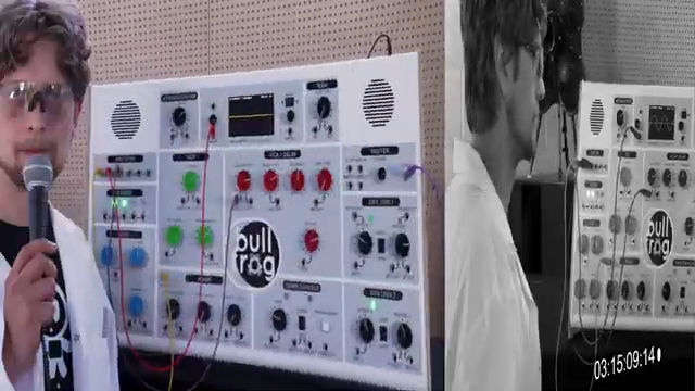 Das erste Modul, das ich verbunden habe, ist ein VCO oder spannungsgesteuerter Oszillator.