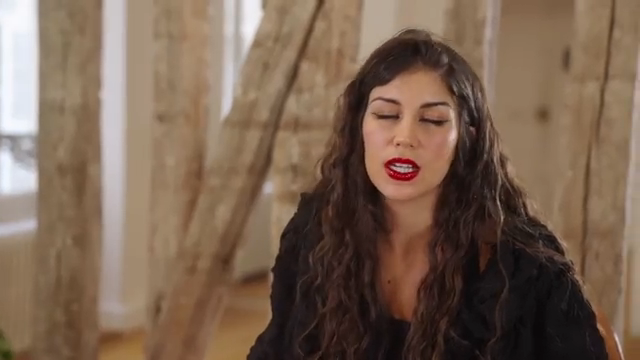 Ein weiteres Feature, das besonders für Live-Performances interessant ist, ist der Playlist-Modus, und du kannst für jeden Song…