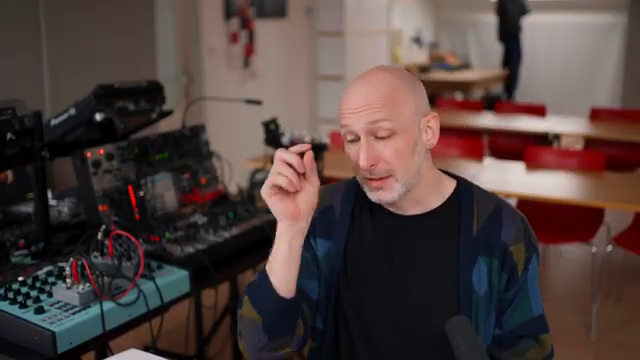 Es ist völlig legitim und möglich, deinen Song in einer Situation zu komponieren, in der der Mixdown nie richtig gut werden kann.