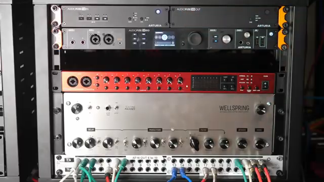 Das AudioFuse16 ist eine relativ neue Ergänzung im Studio, und wir haben die 8 In und 8 Out sowie das ADAT dabei.