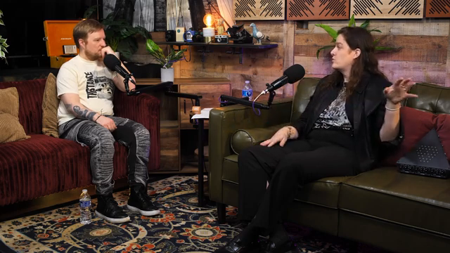 EMF war nicht länger eine Verschmutzung. Es wurde einfach zu einem unglaublich schnellen Oszillator, der frei und überall war, nicht…