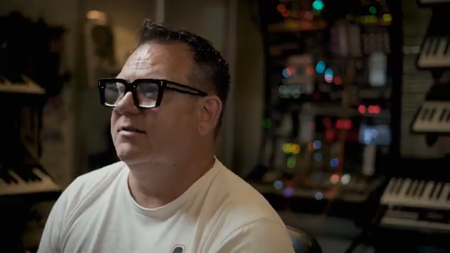 So die größte Herausforderung war, viel Zeit zu investieren, und es gab nur 24 Stunden am Tag.