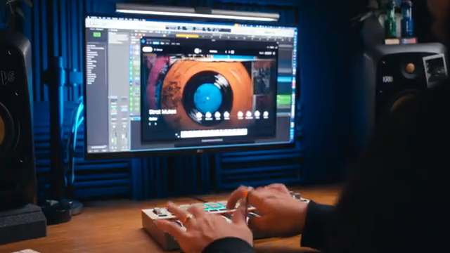 So kannst du dir theoretisch einfach das MPK-MINI 4 holen und hast alle Software-Instrumente abgedeckt, ohne noch extra investieren zu…