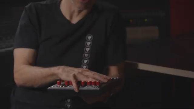 Es ist ein Fehler, das Modul nur als Super-Saw- oder Hoover-Lead-Maschine zu sehen. Natürlich kann es das, aber es kann auch so viel mehr.