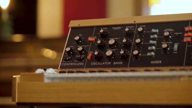Moog Music Minimoog Model D Tribute Edition: Eine Ikone für Bob Moog neu aufgelegt