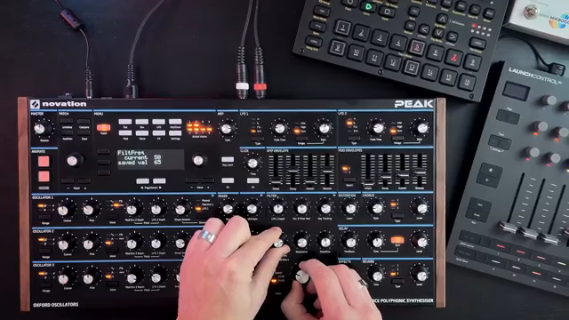 Das Ergebnis ist eine Wellenform, die einfach sauber ist, frei von Aliasing, frei von scharfen Kanten.