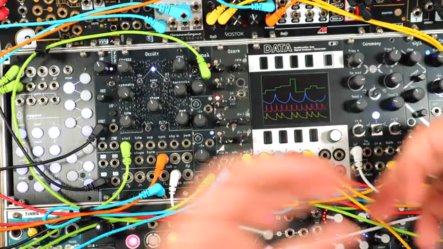 DivKids Ozark Rave-Waffe: Sequencer, Divider & Logic als 6HP-Granate