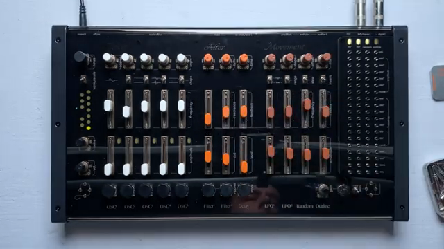 Wenn man möchte, dass etwas anderes gesteuert wird, steckt man einfach einen Pin in diese Matrix.