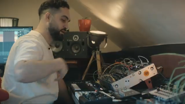 Das ist ein absolutes Biest, buchstäblich eine Techno-Maschine.