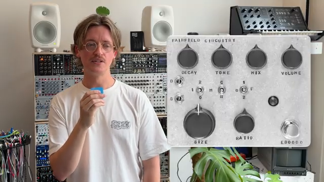 Es ist ziemlich lo-fi, ziemlich dreckig, klingt fast mehr wie ein Federhall als ein traditioneller Reverb.