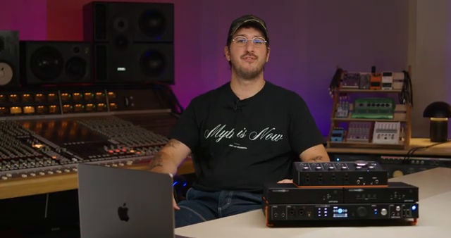 Arturias Familie von Audio-Interfaces, jeweils für eine andere Arbeitsweise gebaut – vom kompakten Desktop-Setup bis zum voll…