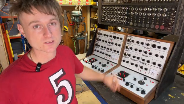 LOOK MUM NO COMPUTER: VCS3-Klone, Mods & Volt-Chaos