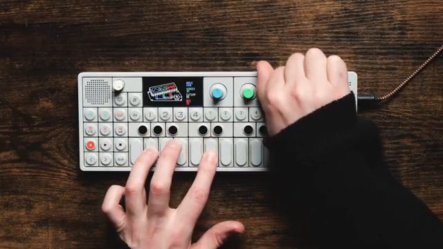 Der originale Teenage Engineering OP-1 hat dank Hundekraft, einer anpassbaren Custom-Firmware, spannende neue Features bekommen.